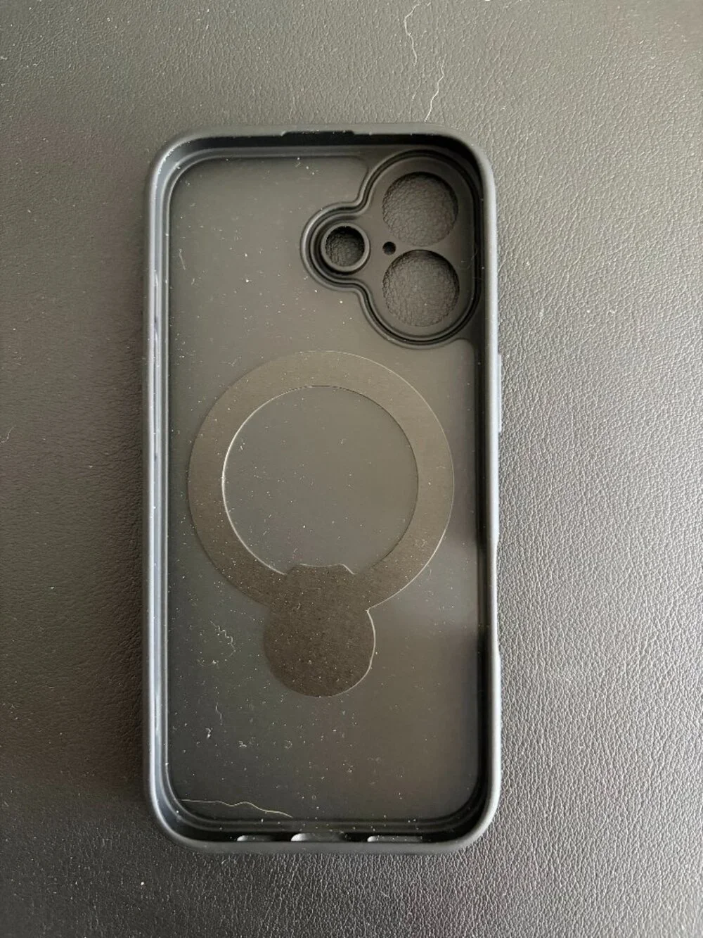 Iphone 17 phone case with stand